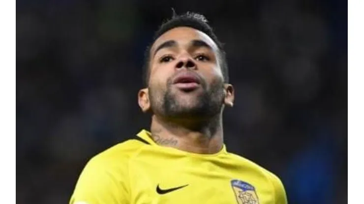Foto: Masashi Hara/Getty Images - Diretoria do Verdão se posiciona sobre Alex Teixeira