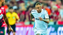 Flamengo bola estratégia e terá 'três cartas na manga' para contratar Everton Cebolinha