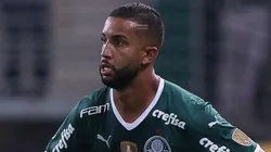 - Jorge, lateral-esquerdo