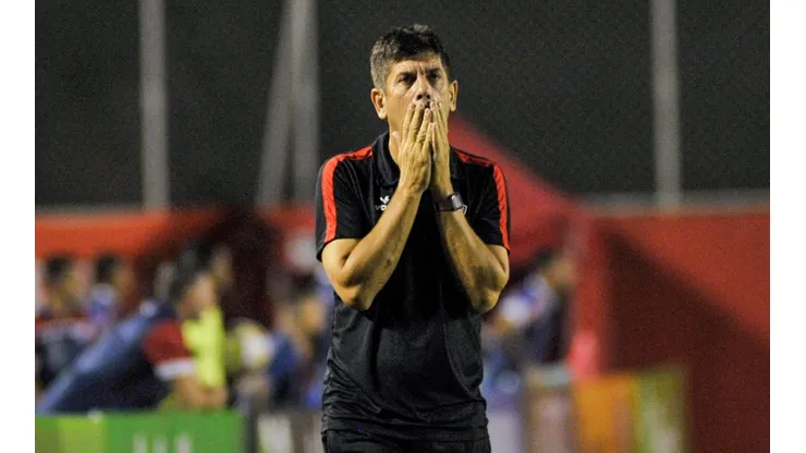 Foto: Jhony Pinho/AGIF - Fabiano Soares preteriu jogador, que agora assina com o Botafogo-PB