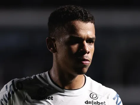 FALOU! Sandry não se cala sobre Fabián Bustos no Santos