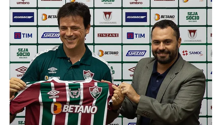 Foto: Marcelo Gonçalves/Fluminense FC/Divulgação - Diniz e Bittencourt: Fluminense optou por não negociar o jovem meio-campista