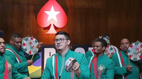 Escola de Samba esteve na abertura do BSOP Rio de Janeito (Foto: Luis Bertazini/BSOP)