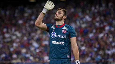 Foto: Lucas Emanuel/AGIF - Lucas Perri tem sido destaque no Náutico