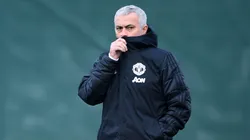 Dois meias, que se destacaram sob o comando de José Mourinho no United, estão de saída do Clube