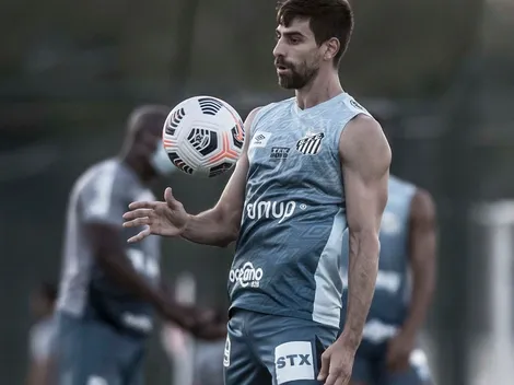 “Muitos problemas”; Luan Peres lembra tempo no Santos, elogia Rueda e revela bastidores