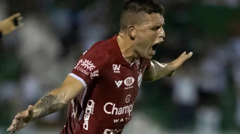 Foto: Diogo Reis/AGIF - Renato comentou a situação do Vila Nova na Série B