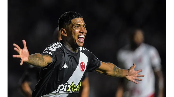 Agif/Thiago Ribeiro - Além dos gols de Raniel, Vasco também se destaca fora do campo e deve homenagear 11 figuras de impacto social