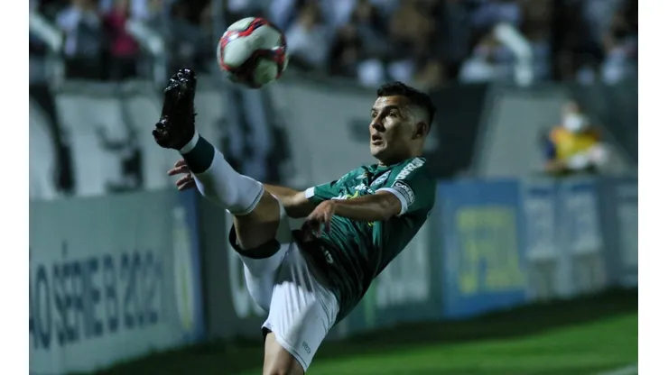 Joao Vitor Rezende Borba/AGIF/ Elvis, Dadá Belmonte e + 9; Jair Ventura esboça Goiás para buscar a classificação na Copa do Brasil.