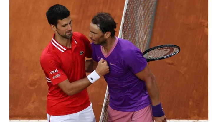 Clive Brunskill/Getty Images - Djokovic e Nadal em quadra
