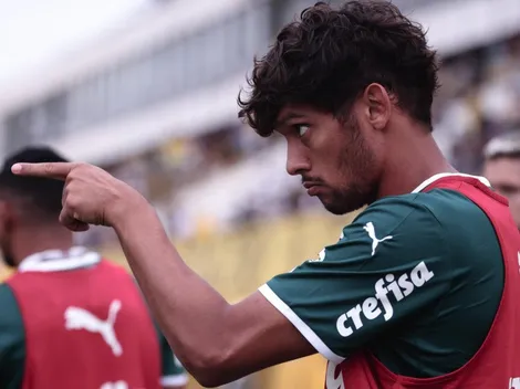 [ASSISTA] 'Olhadinha' de Scarpa intimida santistas e vídeo atiça torcida do Palmeiras