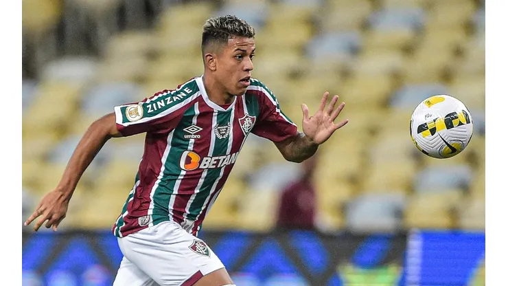 Matheus Martins destaca apoio da torcida no Maracanã e manda recado: “Seguir” 