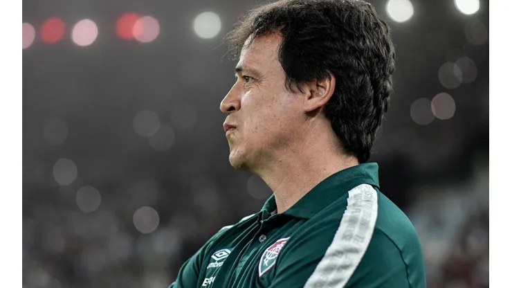 Thiago Ribeiro/AGIF. Fernando Diniz lamenta primeira derrota após sete jogos no comando do Tricolor
