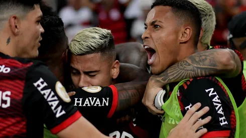 Thiago Ribeiro/AGIF/ Andreas Pereira e Gabigol ajudam Flamengo a vencer e quebrar jejum contra Fluminense
