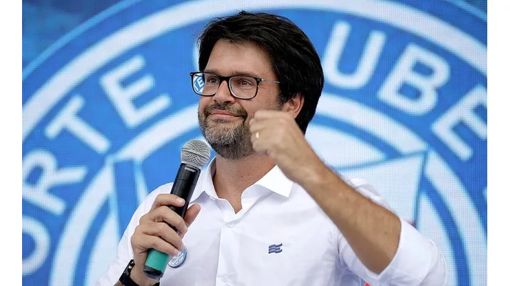 Felipe Oliveira/ EC Bahia. Com Bahia acertando as finanças, venda de prata da casa pode ajudar os cofres tricolores