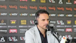 Caetano ativa modo sincerão e revela por qual motivo camisa 9 não voltou ao Galo: "Não poderia ser bom"