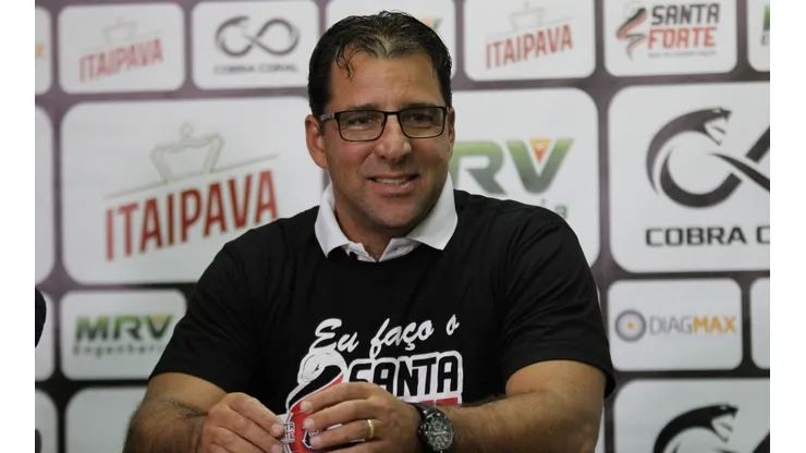 Site oficial do time: Rafael Melo/Site Oficial Santa Cruz - Martellote vê maneiras de Santa Cruz engrenar na Série D