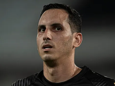 Gatito expõe bastidores sobre permanência no Botafogo na temporada