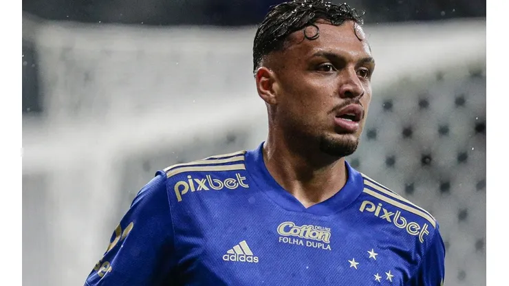 Foto: Cris Mattos / Staff Images - Daniel Jr acaba de renovar seu contrato no Cruzeiro até o fim de 2025