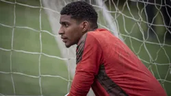 Foto: Alexandre Vidal/CRF - Hugo enfrenta enorme pressão da torcida do Flamengo após seguidos erros no gol