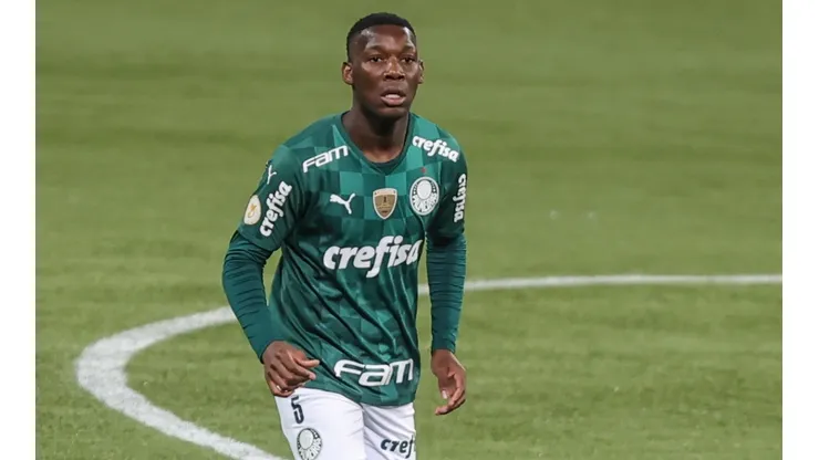 Patrick de Paula foi vendido ao Botafogo no Palmeiras (Foto: Marcello Zambrana/AGIF)