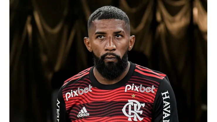 Foto: Thiago Ribeiro/AGIF - Ceni tentou a contratação de Rodinei no início da temporada