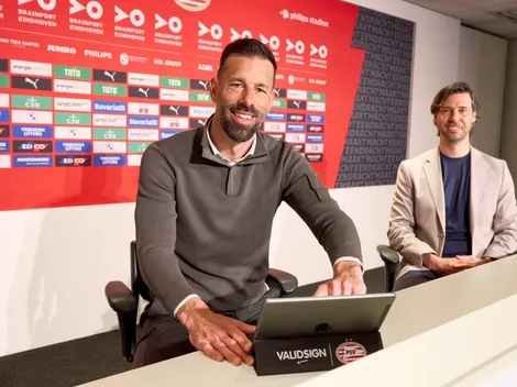 A pedido de Van Nistelrooy, PSV estuda contratação de titular de Paulo Sousa
