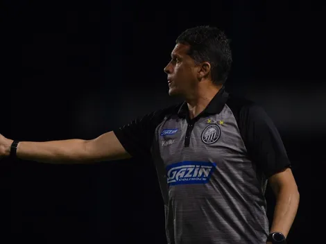 Claudinei Oliveira ‘rasga o verbo’ e detona atuação do Operário após derrota na Série B