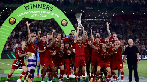 Getty Images/Alex Pantling - Roma é campeã pela primeira vez da UEFA Conference League