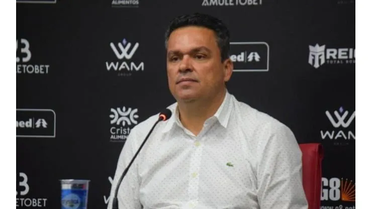 Foto: Comunicação/ACG | Adson Batista comemorou internacionalização do Dragão
