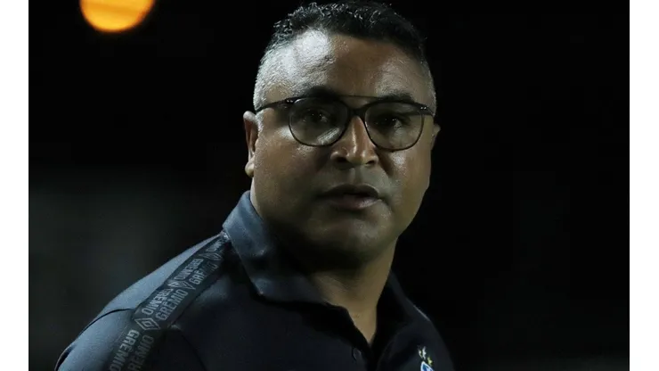 Joao Vitor Rezende Borba/AGIF - Roger Machado pelo Grêmio.