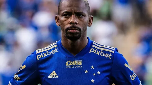 Foto: Gustavo Aleixo/Cruzeiro - Waguininho pode ter que ser improvisado novamente na ala por Pezzolano