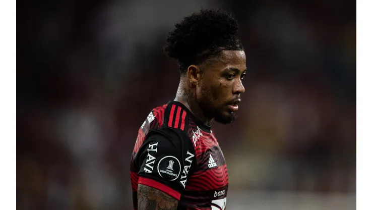 Foto: Thiago Ribeiro/AGIF | Marinho é 'liberado' pela Nação, que adota reserva do Timão