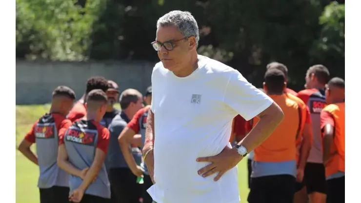 Foto: Maurícia da Matta / EC Vitória | Paulo Carneiro já estava afastado do cargo desde o ano passado