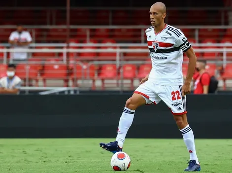 Com Miranda em baixa, São Paulo avança por zagueiro de R$ 18 MI de rival da Série A