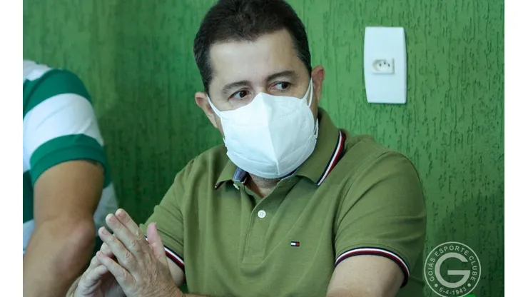 Paulo R Pinheiro dá as caras e expõe a real sobre a SAF do Goiás: "É o futuro. No entanto, não é só ela"