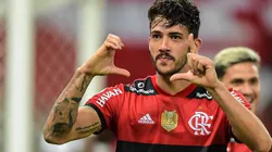 Foto: Thiago Ribeiro/AGIF - Gustavo Henrique foi colocado como "negociável" pelo Flamengo na próxima janela por alto salário e baixo custo-benefício