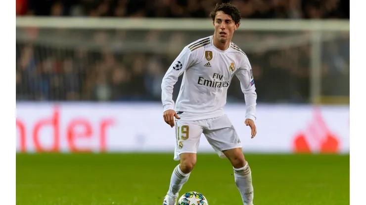 Odriozola com a camisa do Real Madrid (Foto: Getty Images)