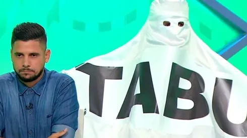 Foto: Reprodução/SBT - Cicinho: ironizou a comemoração dos torcedores do Timão