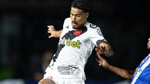 Foto: Jorge Rodrigues/AGIF - Gabriel Dias: suspenso, lateral é desfalque contra o Brusque