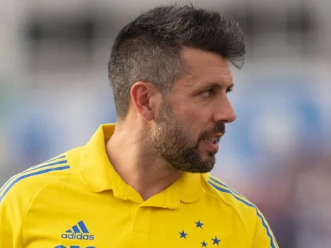 Pezzolano não se cala e expõe sobre futuro no Cruzeiro: “Se cruzam no caminho” 