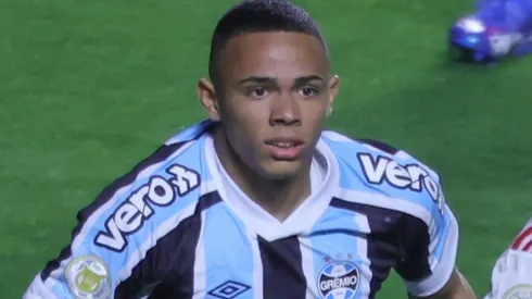 Foto: Marcello Zambrana/AGIF – Vanderson foi negociado pelo Grêmio.