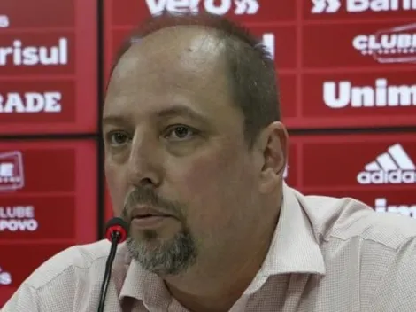 Após 'sim' do Internacional, zagueiro tem futuro exposto para Barcellos