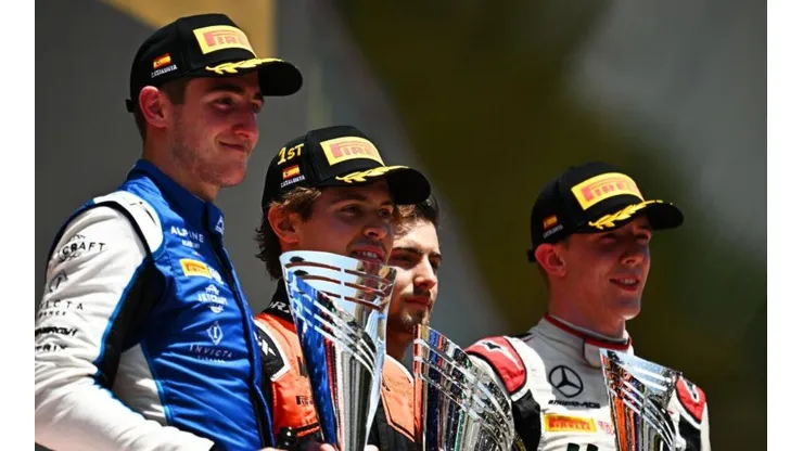 Clive Mason/Getty Images/ Fórmula 2 | Piloto brasileiro vence GP de Barcelona e dispara na liderança do mundial.