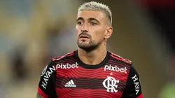Foto: (Thiago Ribeiro/AGIF) - Arrascaeta vai desfalcar o Flamengo nas próximas quatro rodadas do Brasileirão devido os compromissos com a Seleção do Uruguai