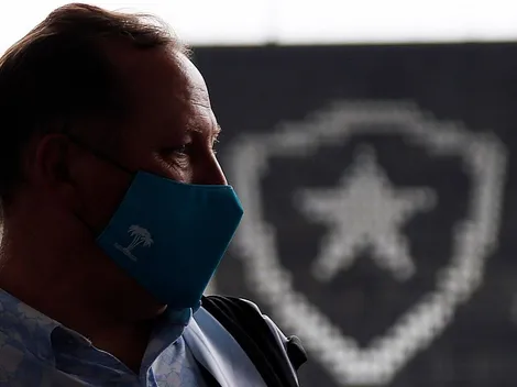 Botafogo pode "atravessar" Grêmio para contratar volante ex-Lazio-ITA