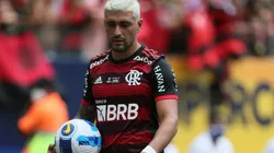 Foto: Gil Gomes/AGIF - Jornalista indica jogador do Corinthians para a reserva de Arrascaeta