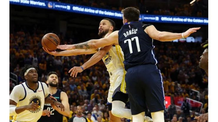 Harry How/Getty Images/ NBA | Dallas Mavericks x Golden State Warriors: saiba onde assistir AO VIVO o terceiro jogo das finais de conferência.
