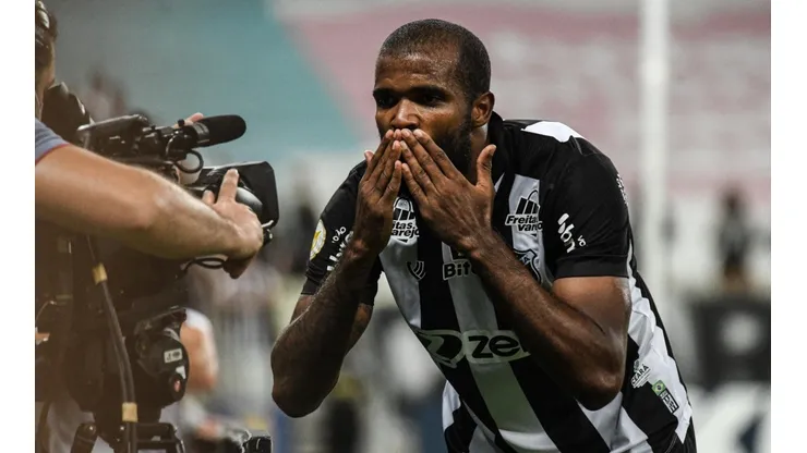Foto: Kely Pereira/AGIF