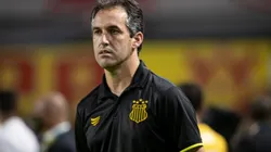 Foto: Celio Junior/AGIF - Léo Condé tem dois novos desfalques na equipe do Sampaio Corrêa